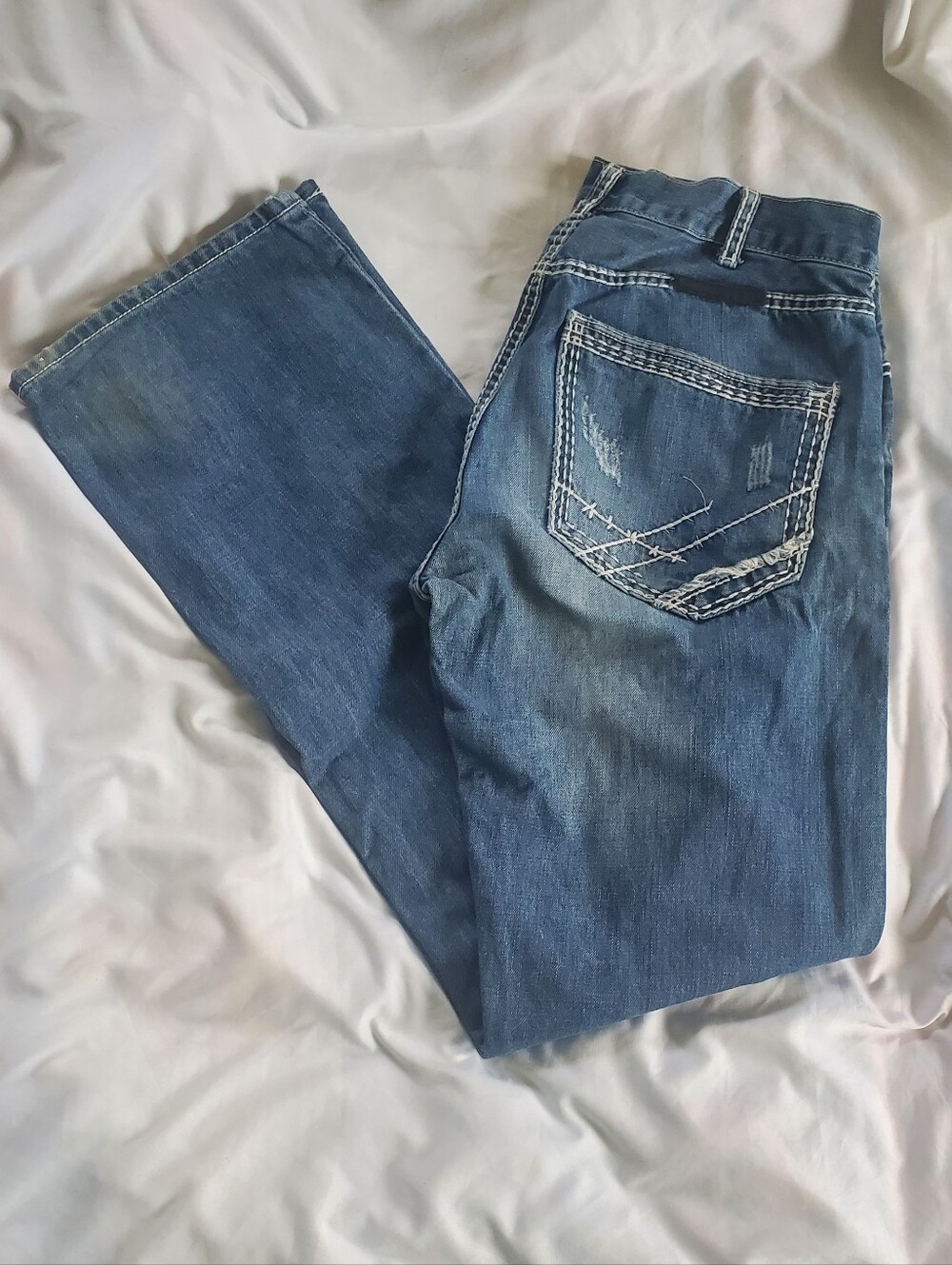 B. Tuff Play Harder Distressed Bootcut Jeans. Men's Sz 34x36 (Actual W34/L35)